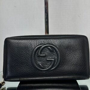 Gucci Black Leather soho wallet